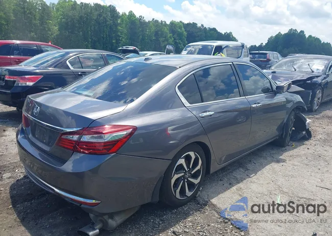 1HGCR2F88GA130299: 42251482