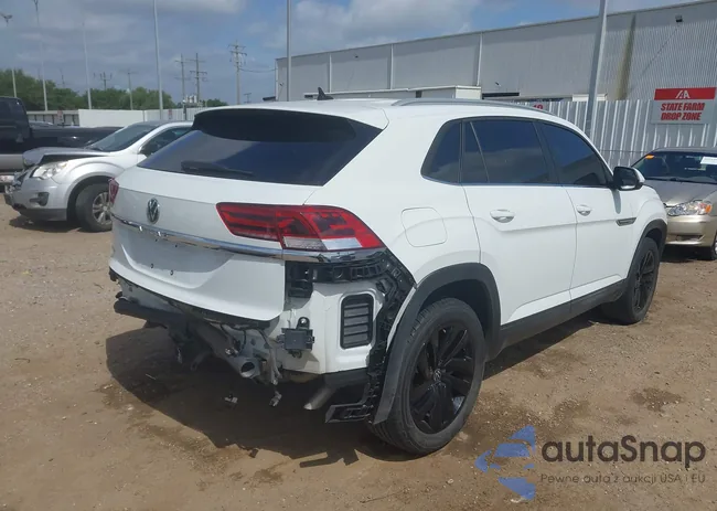 1V2WE2CA1NC217119: 42251488