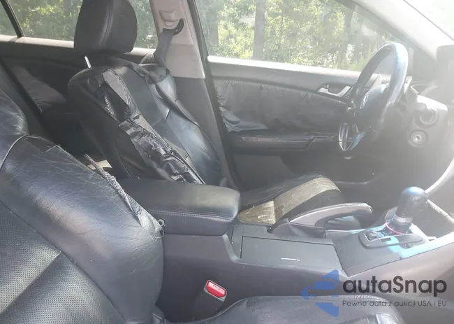 JH4CU2F63AC036174: 42251621