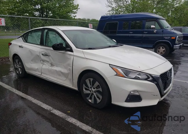 1N4BL4BV8LC135803: 42251700