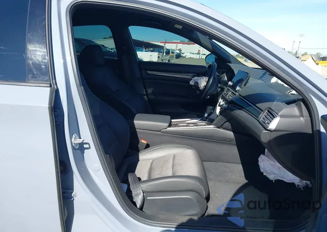 1HGCV1F36NA013814: 42251740