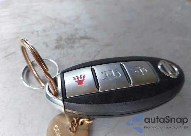 JN8AS58V28W407133: 42251767