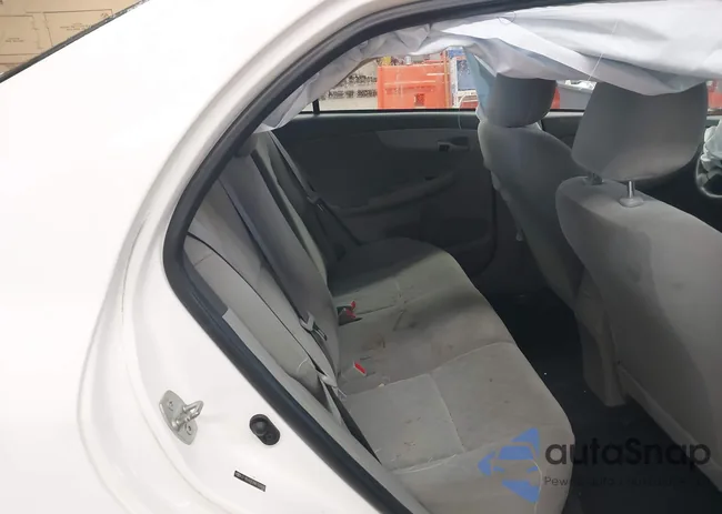 2T1BU40E89C129686: 42251775