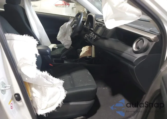 JTMZFREV3JJ197336: 42251925