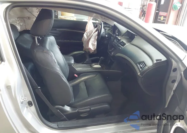 1HGCS12809A006468: 42251165