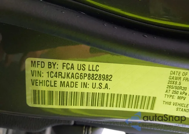 1C4RJKAG6P8828982: 42251341