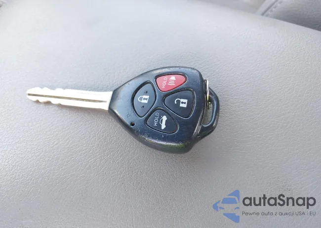 4T1BF3EK7BU180832: 42252363