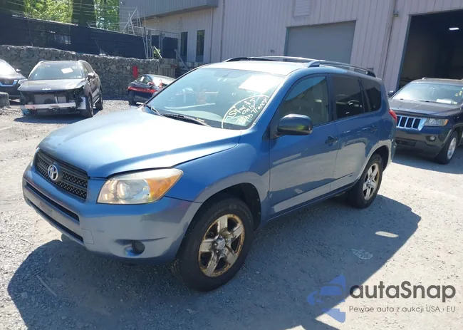 JTMBD33V586068163: 42252373