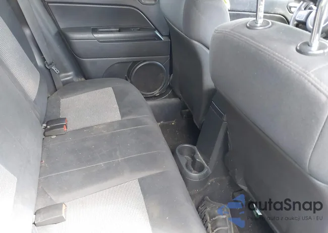 1C4NJRBB5CD584656: 42252401