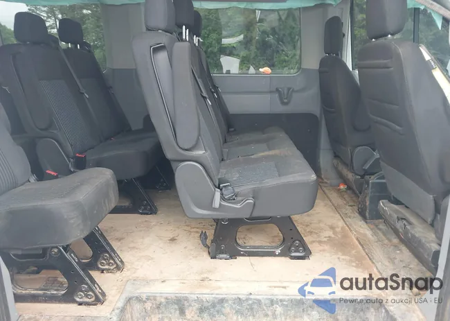 1FBAX2CM2JKA31397: 42252424