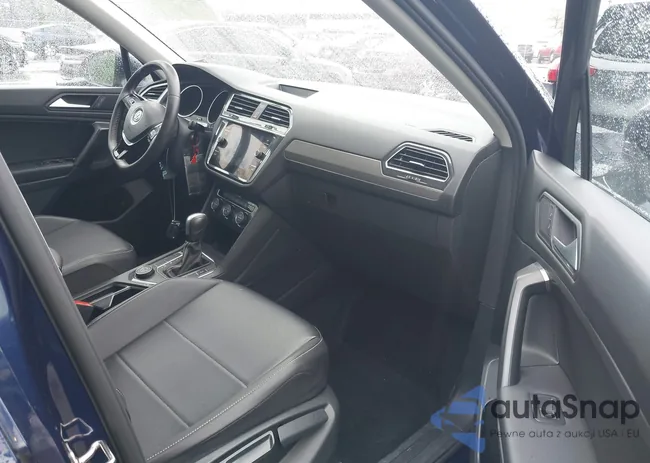 3VV2B7AX6MM093344: 42252468