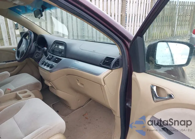 5FNRL38208B103308: 42252553