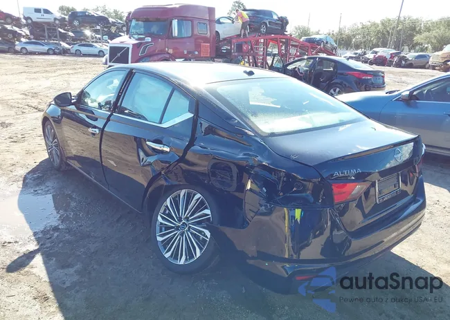 1N4BL4EV8RN425726: 42252566