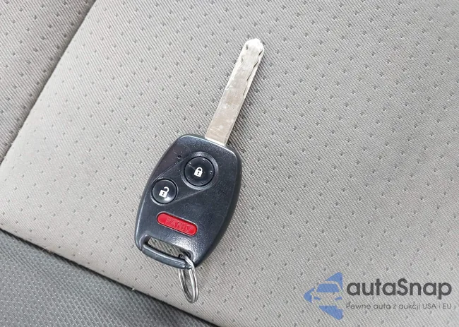 2HJYK162X6H561043: 42252611