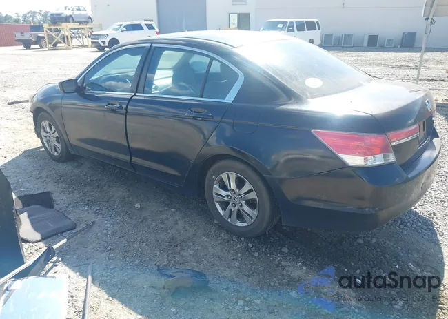 1HGCP2F43BA075398: 42252714