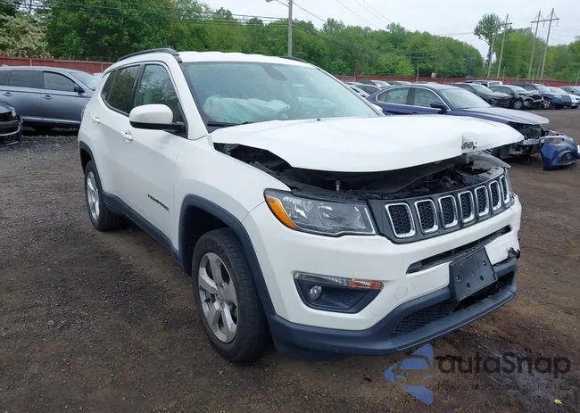 3C4NJDBB7KT689257: 42252773