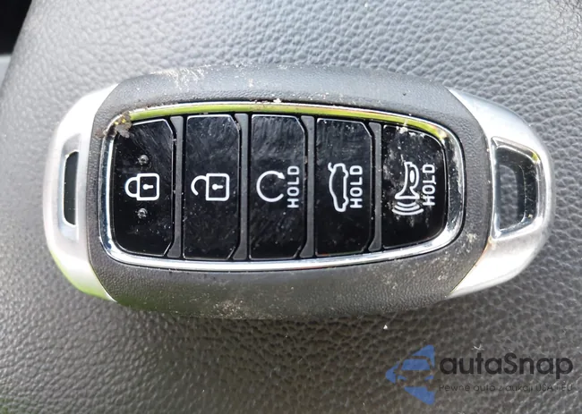 KMHLM4AG8PU555989: 42252883