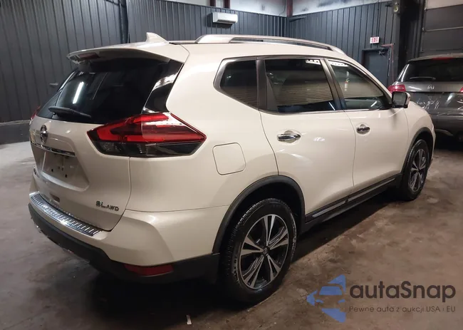 JN8AT2MV9JW320059: 42252933