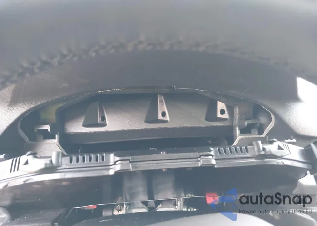 5UX33DT01P9S83083: 42252039