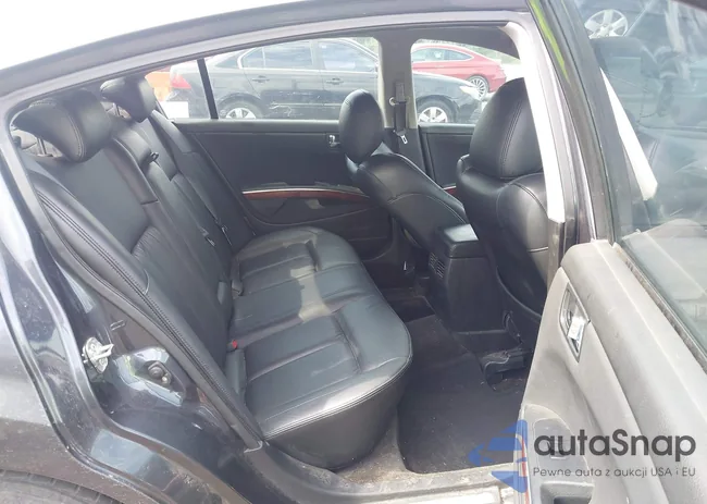 1N4BA41E48C810920: 42252180