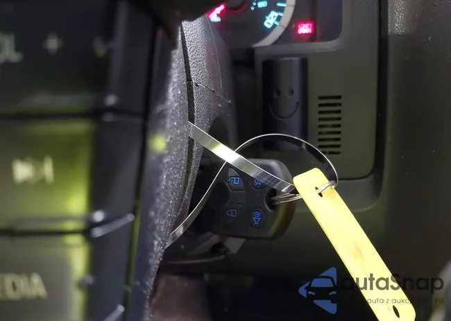 1FMCU9EGXAKD30256: 42253516