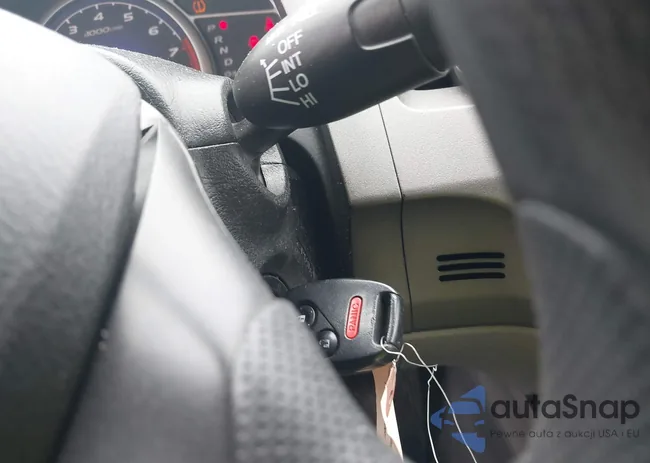 2HGFA16528H339593: 42253517