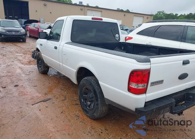 1FTYR10D28PA81121: 42253531