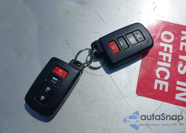 4T1BD1FK7CU037762: 42253606