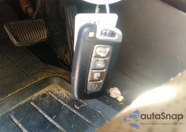 KMHDH4AE3CU213061: 42253767