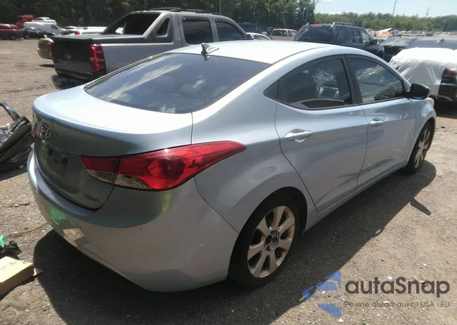 KMHDH4AE3CU213061: 42253767