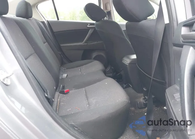 JM1BL1UP3D1851898: 42253810