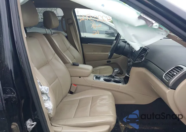 1C4RJFBG2KC608718: 42253932