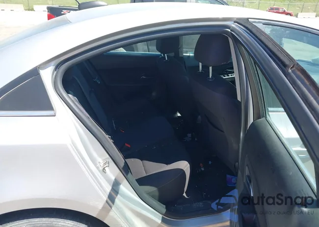 1G1PC5SB8F7174005: 42253074