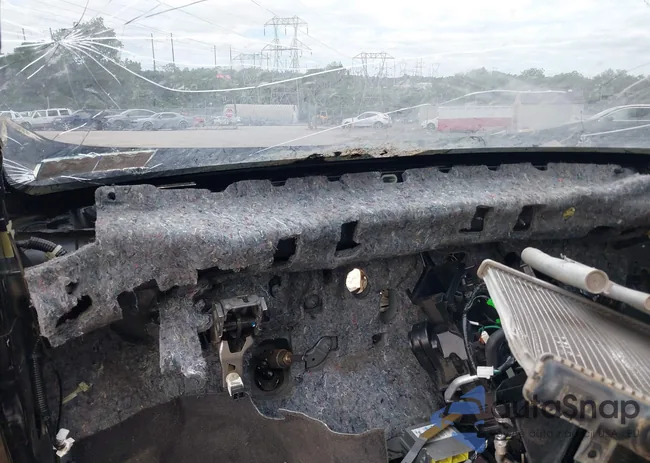 JH4CU2F6XAC003107: 42253076