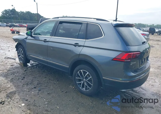 3VV2B7AX5LM142418: 42253122