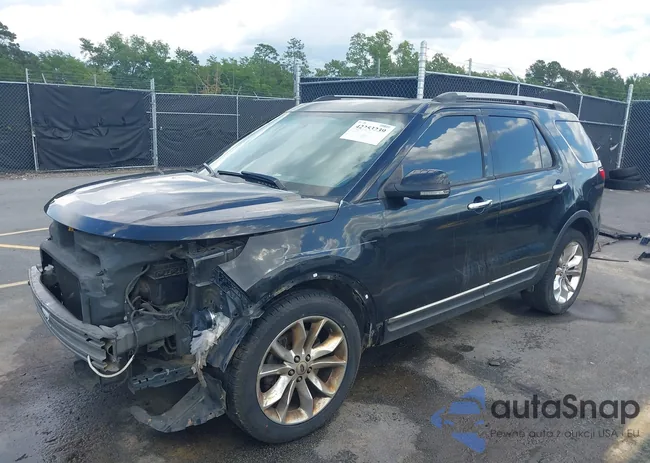 1FM5K7D80FGA17644: 42253239