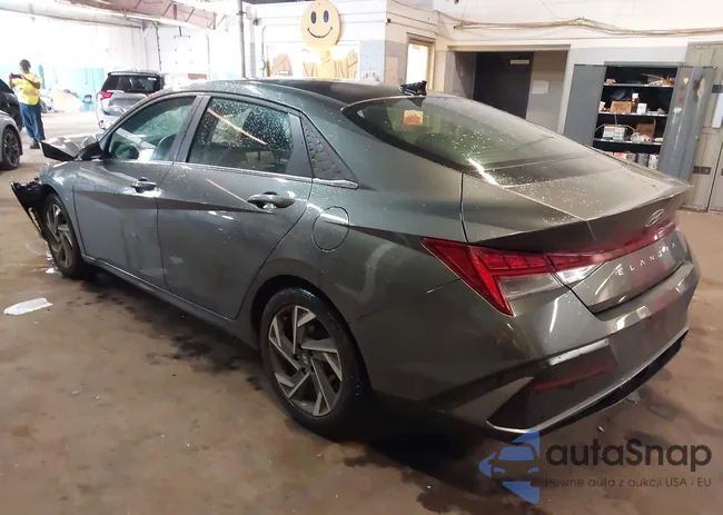 KMHLS4DG2RU644610: 42254772