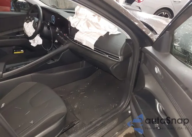 KMHLS4DG2RU644610: 42254772