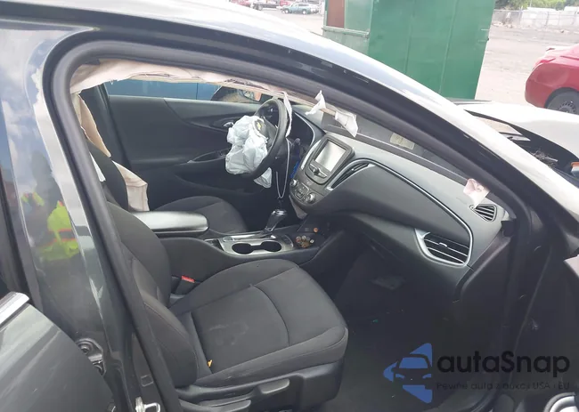 1G1ZB5ST6JF223799: 42254931