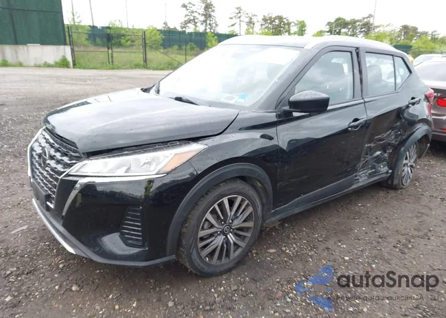 3N1CP5CV6ML466864: 42254255