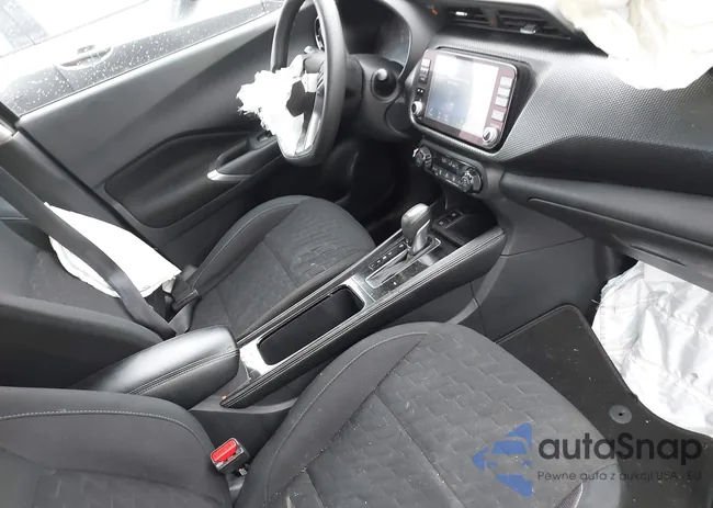 3N1CP5CV6ML466864: 42254255