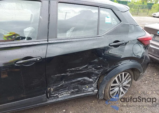 3N1CP5CV6ML466864: 42254255