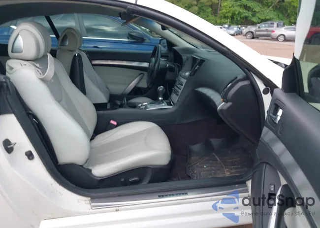 JN1CV6FE5CM200375: 42255669