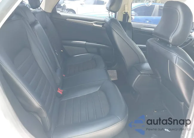 3FA6P0T96HR316536: 42255717