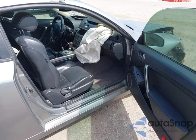 JNKCV54E44M800430: 42255876