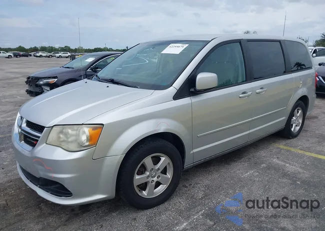 2C4RDGCG3CR308173: 42255879