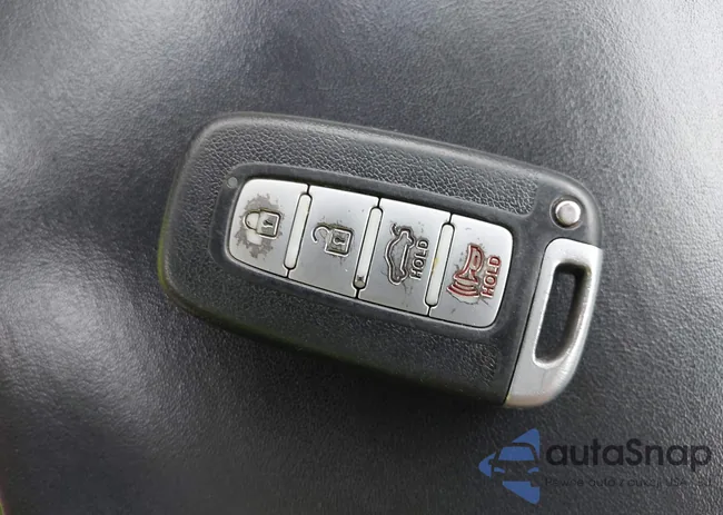 KMHGC4DF9CU198114: 42254995