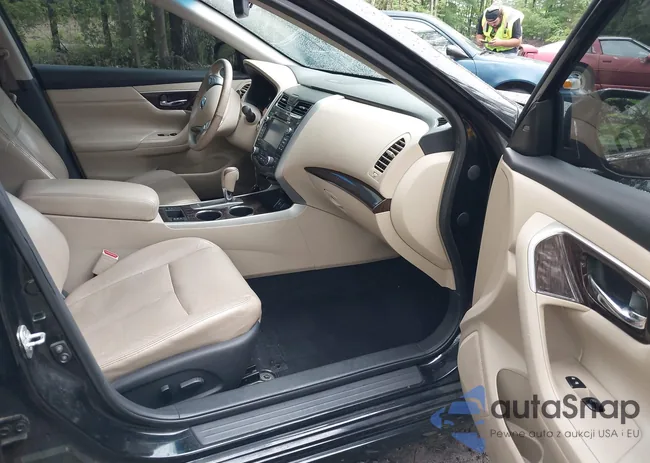 1N4AL3AP1FC100579: 42255246