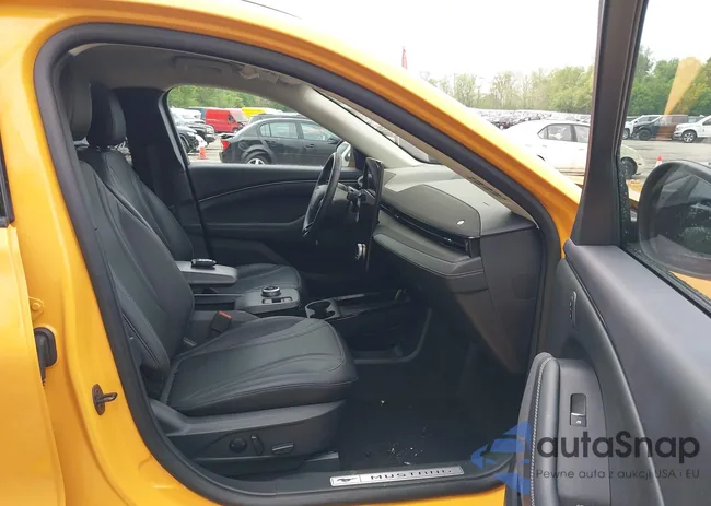 3FMTK3SS2PMA49095: 42255255