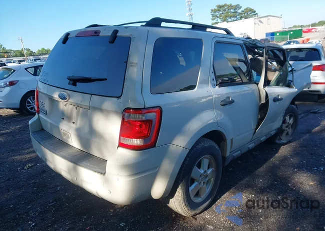 1FMCU0D71BKB83033: 42256428